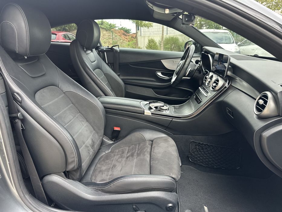 Mercedes-Benz C220 Coupé AMG Nacional