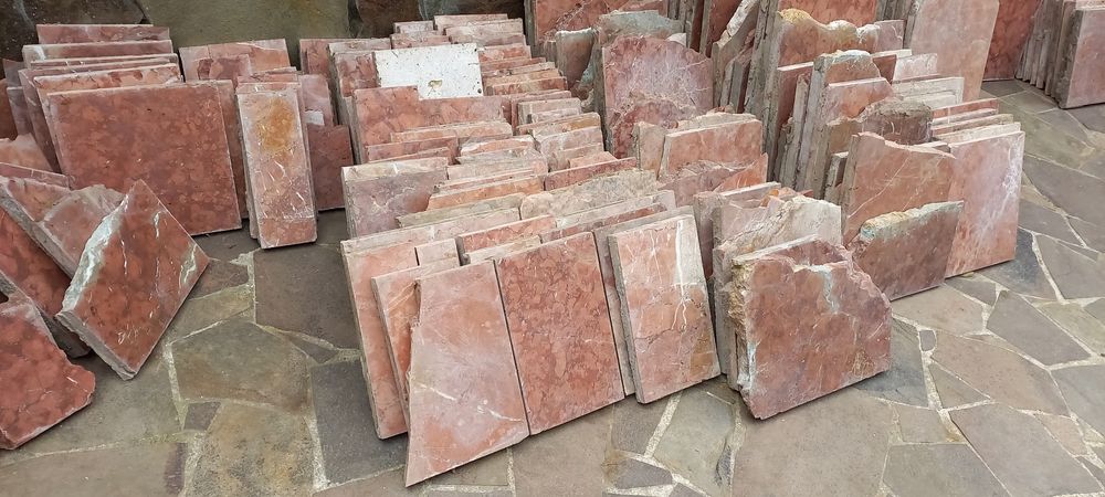 Продам мрамор Rosso Karpato (мрамор рожевий карпатський).