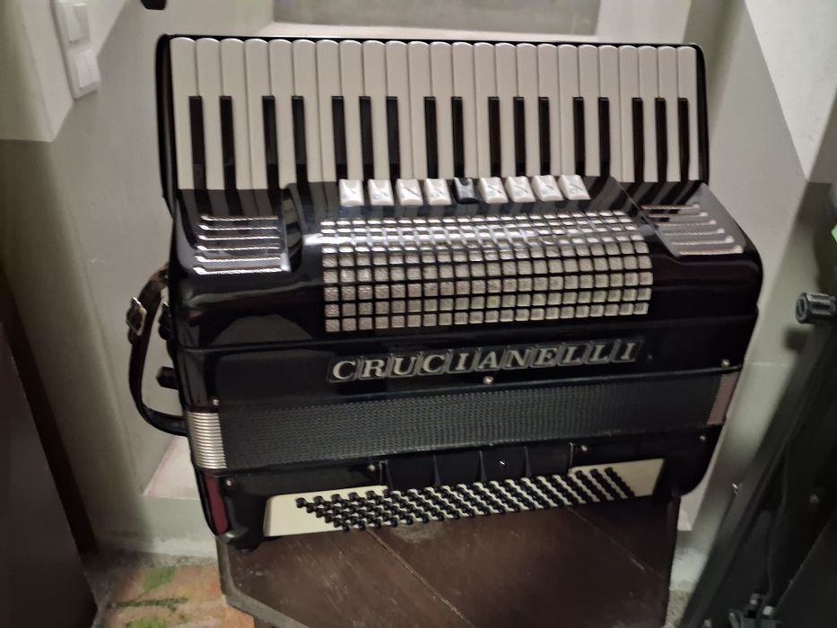 Acordeao crucianelli italiano