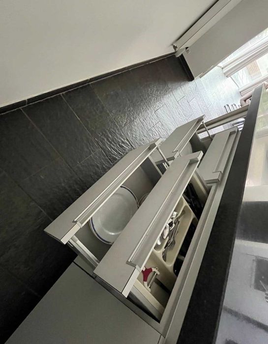 Kuchnia POGGENPOHL z wyspą | Granit | GAGGENAU | QUOOKER | Stan perfekcyjny model SEGMENTO