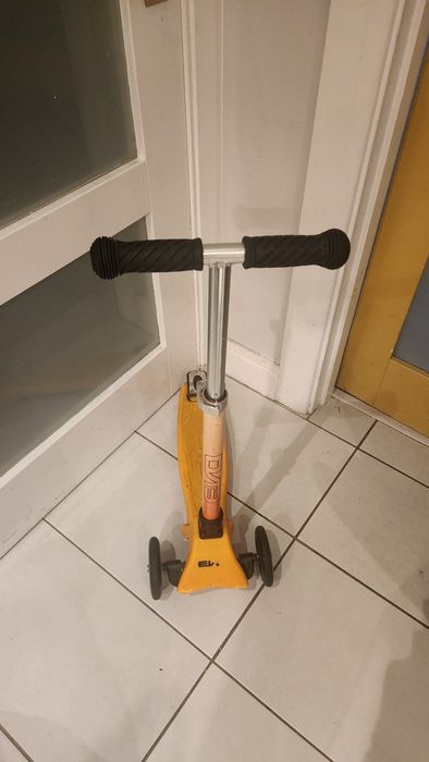 Hulajnoga 3 kołowa