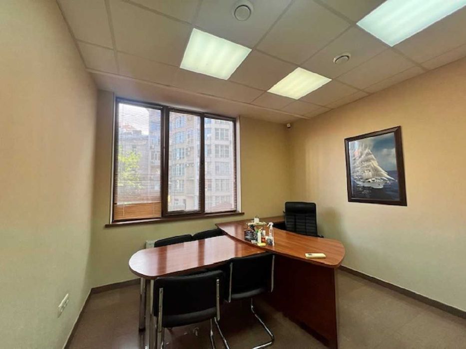 Commercial real estate at st. Kulikovo pole pl Oktyabrskoy revolyutsii pl (area 145,3 m²) - Atlanta.ua - photo 6