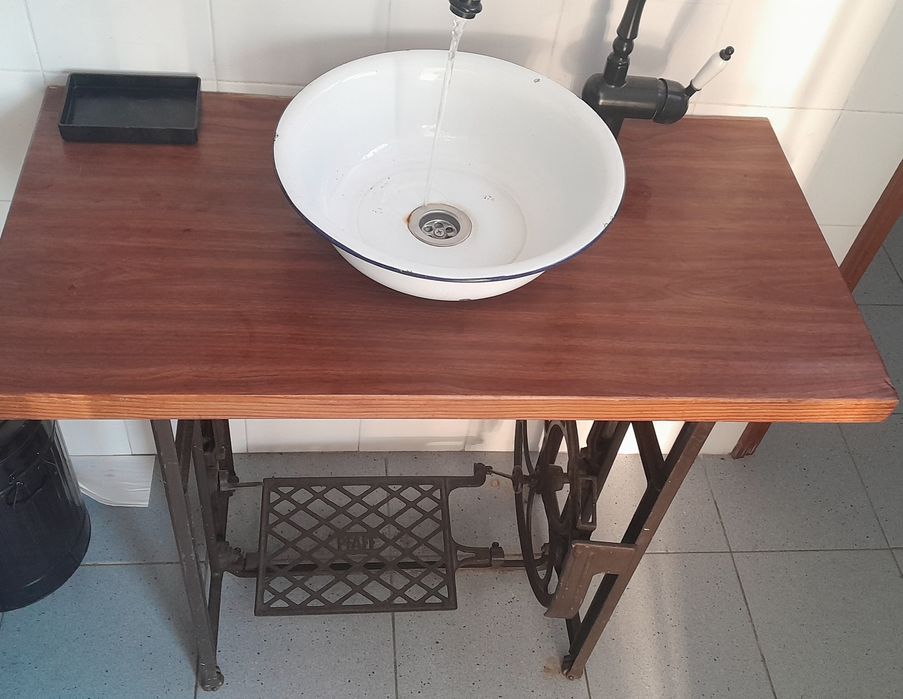 Artigos de decoração /e outros