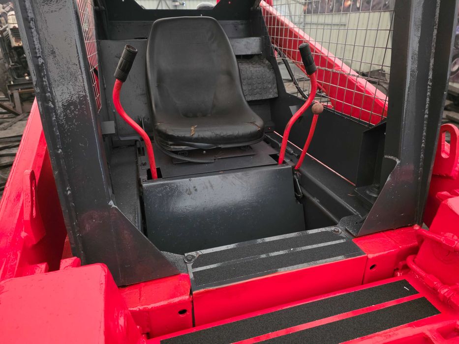 Ładowarka Bobcat Thomas 233Hd  udźwig 1700 kg