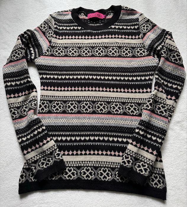 Sweter Boohoo S/M w skandynawski wzór
