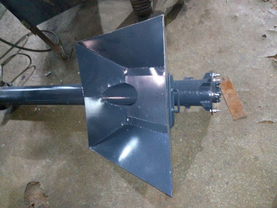 Шнековый погрузчик (конвейер, зернометатель, навантажувач) зерна