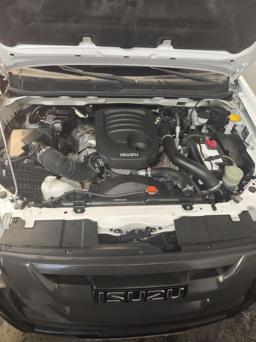 Isuzu  D-max 1.9 163cv 4x4  Nacional ano : 2017     IVA DEDUTÍVEL