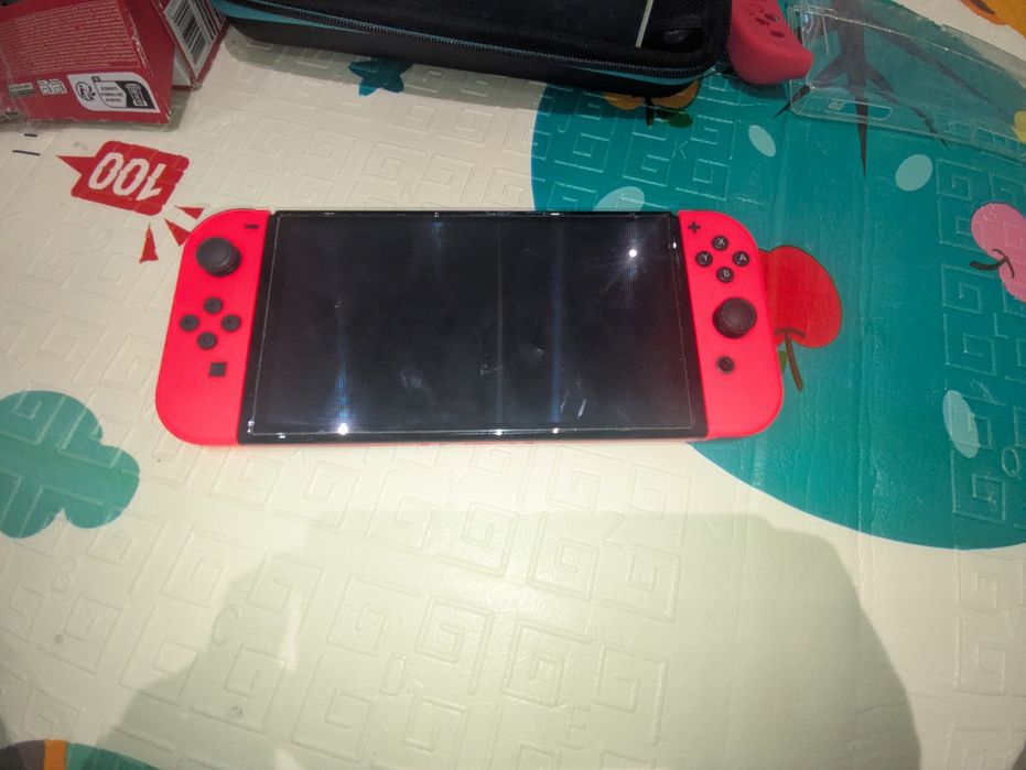 Nintendo switch oled desbloqueada 512gg