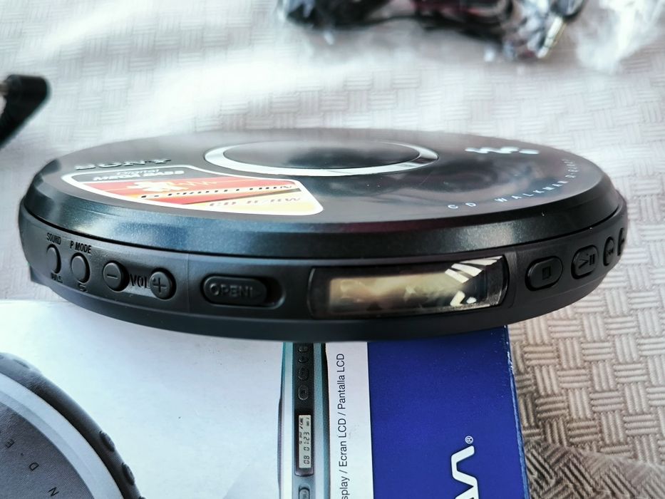 Sony CD Walkman D-EJ021 | NOWY | FABRYCZNY KOMPLET  Discman  Jog Proof  Mega Bass  Komplet