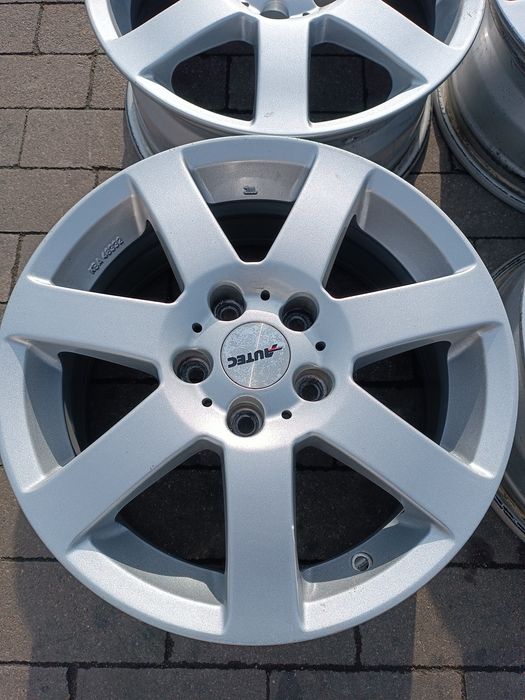 Komplet felg aluminiowych 5x112 ET42 16" Audi Skoda Volkswagen
