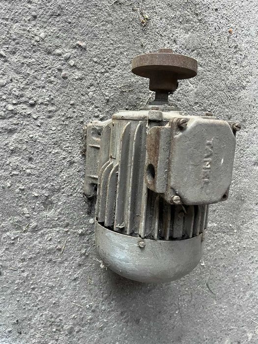 Silnik 3 KW trójfazowy