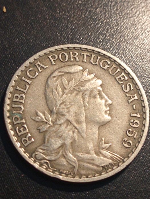 3 moedas de 1 escudo - Republica Portuguesa -Portugal 1929, 1951, 1959