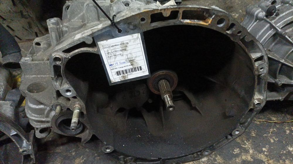 Caixa de velocidades manual NISSAN Primera Sedan (P12)