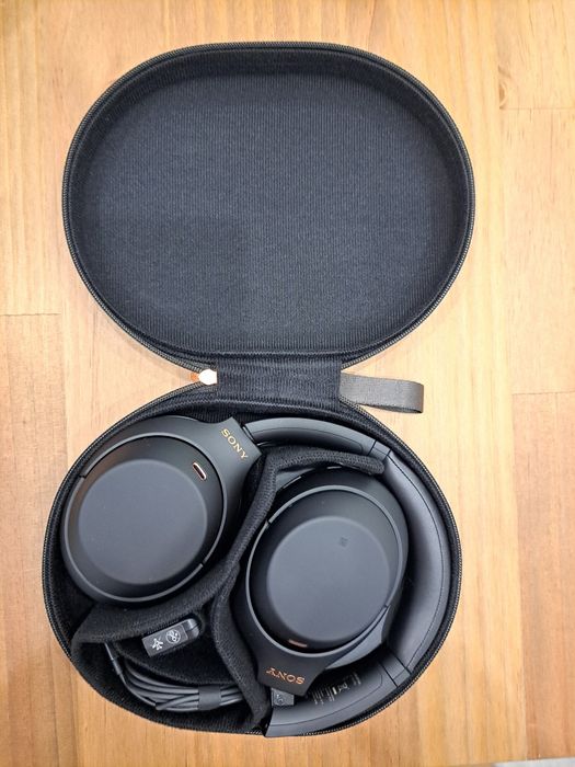 Auscultadores Sony WH-1000XM4