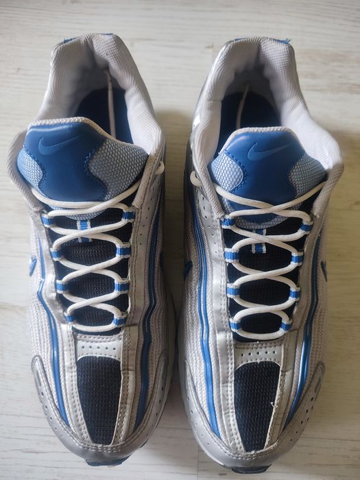 Кроссовки мужские NIKE