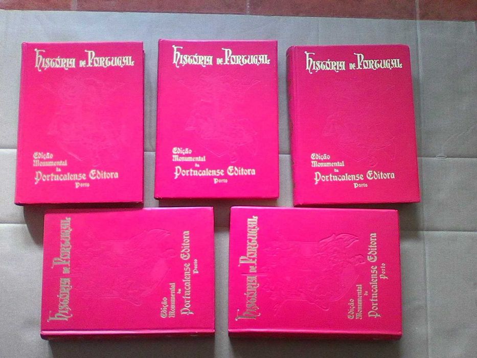 História de Portugal - Portucalense Editora