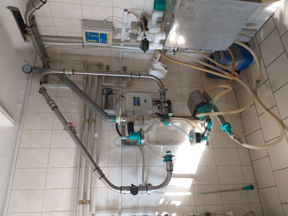 Міні ферма, молокопровод, вакуумна лінія для домашніх господарств.