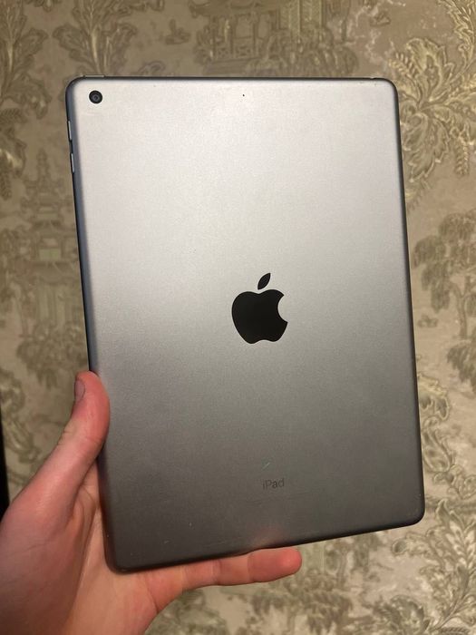 iPad 6 32gb батарея 86%