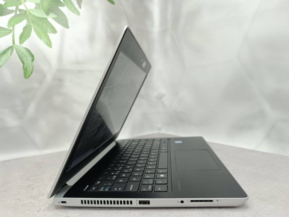 Ноутбук HP ProBook 430 G5/i5-8250U/RAM 8/NVMe 256GB/13.3 " Full HD