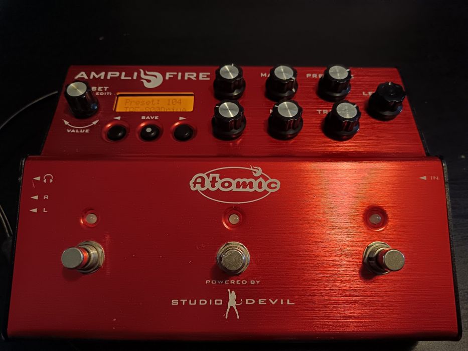 Atomic Amplifire da studio Devil64409252929282120