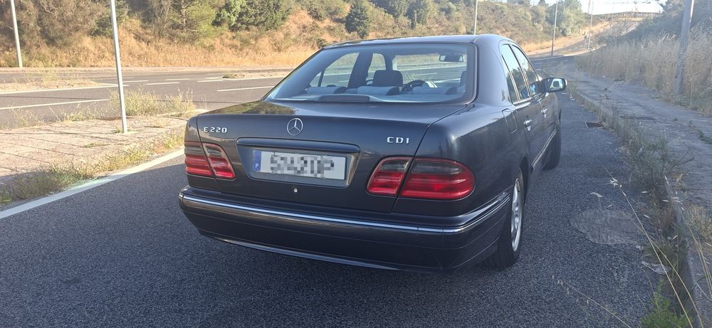 Mercedes E220 CDI Avantgarde
