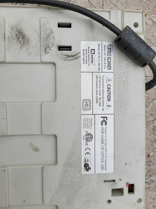 Сканер Mustek 1200 UB Plus