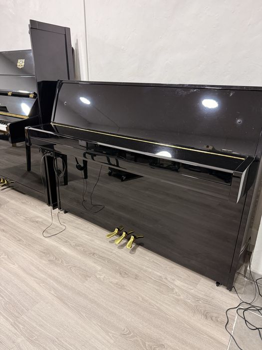 Piano Yanaha B1 Silent