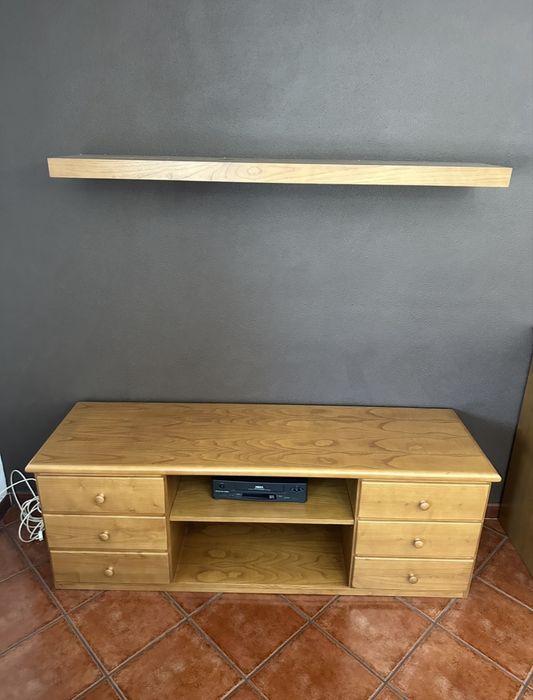 Móvel TV | Todo em Madeira