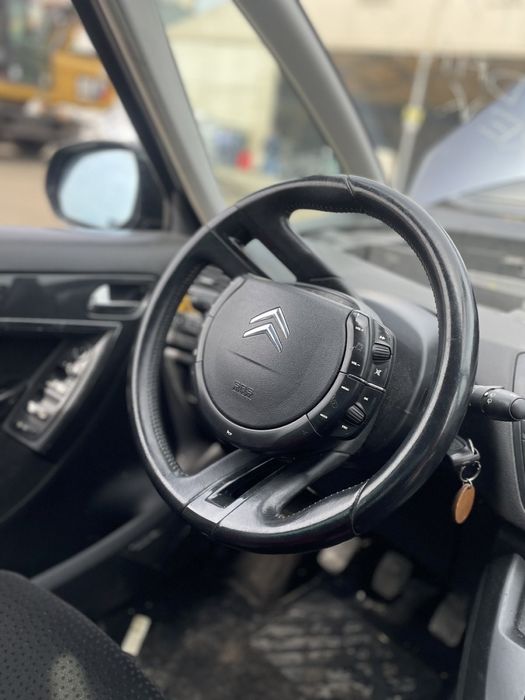 Розбірка Citroen c4 Picasso розборка цітроен Пікассо