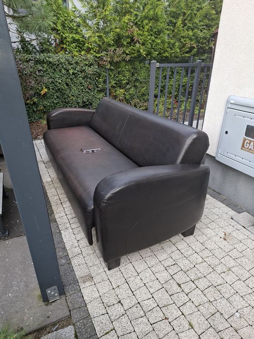 Kanapa czarna rozkładana