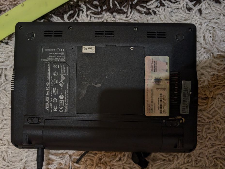 Нетбук ASUS Eee PC 4G

Eee PC 4G