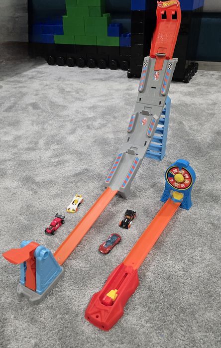 HOT WHEELS Spin Skore i rywalizacja  mistrzostw