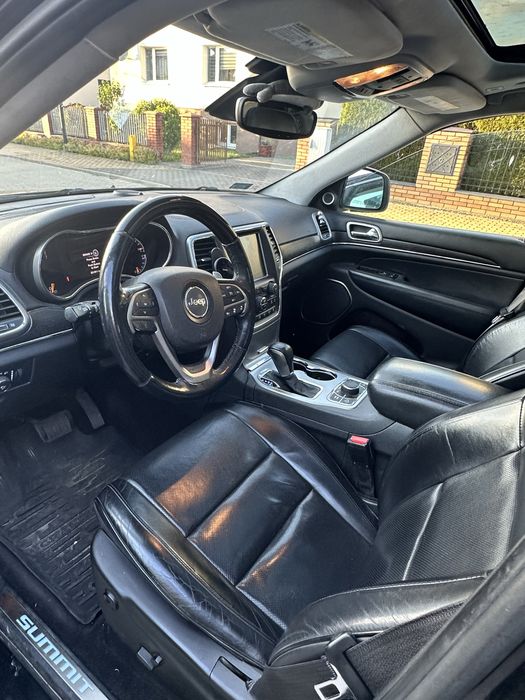 Jeep Grand Cherokee 5.7