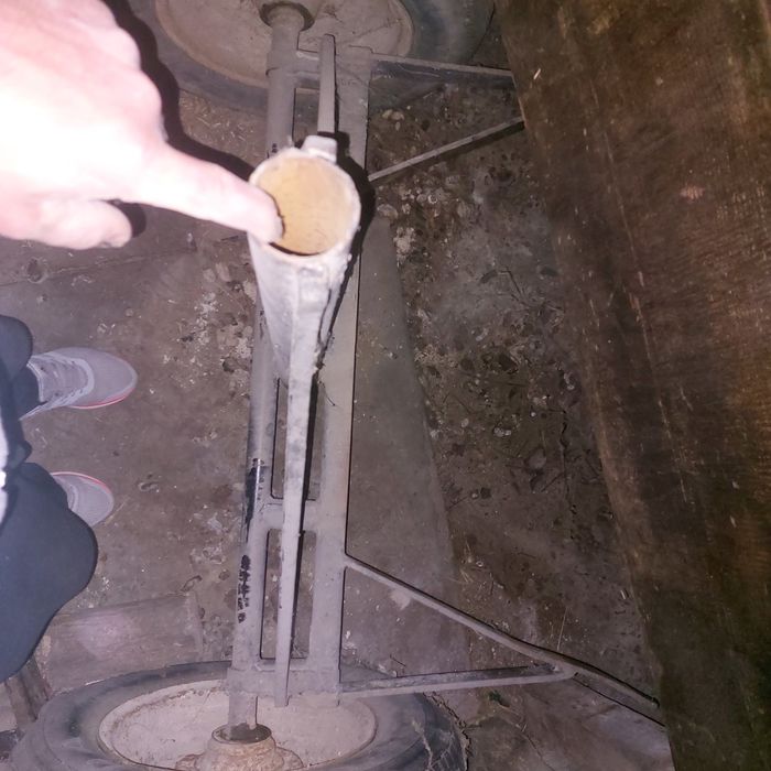 Фіра мала ще є запасні колеса.