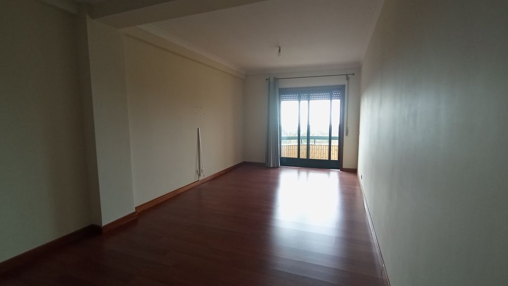 Apartamento T1 + 1 Grijo