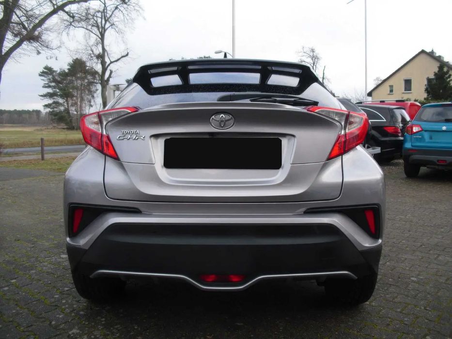 Toyota C-HR Prestige      2017