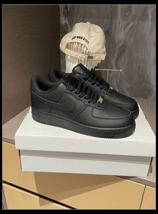 Nike_Air_Force_1_Low_07_Black_Rozmiar 37.5