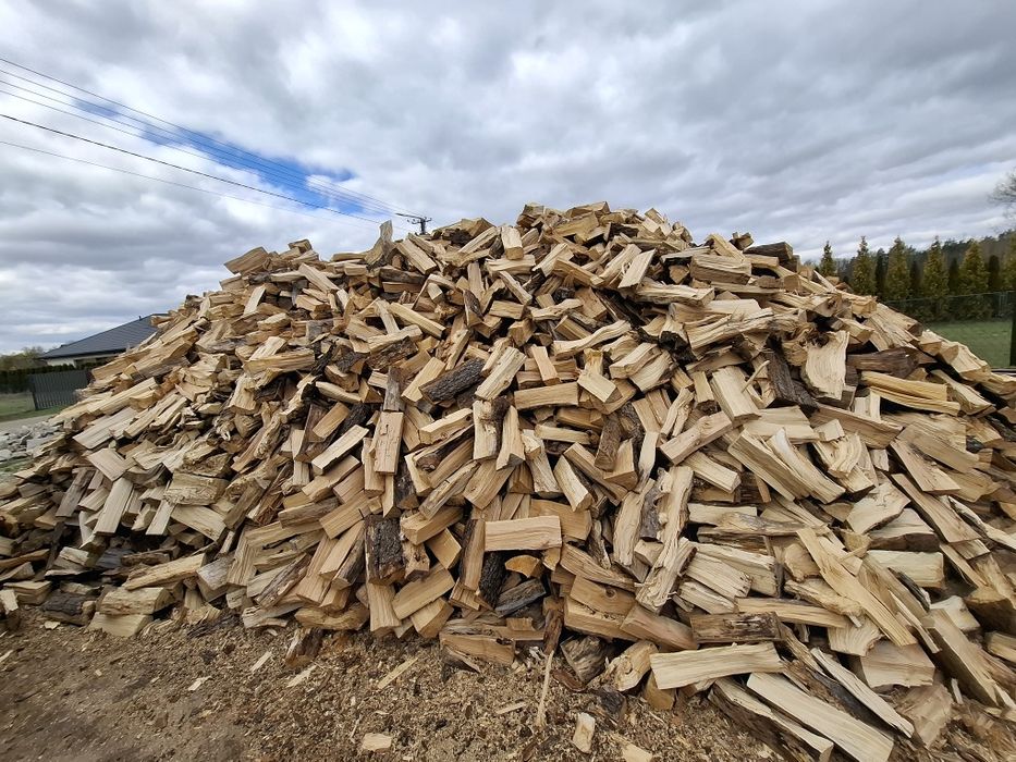 Sprzedam drzewo liściaste sezonowane