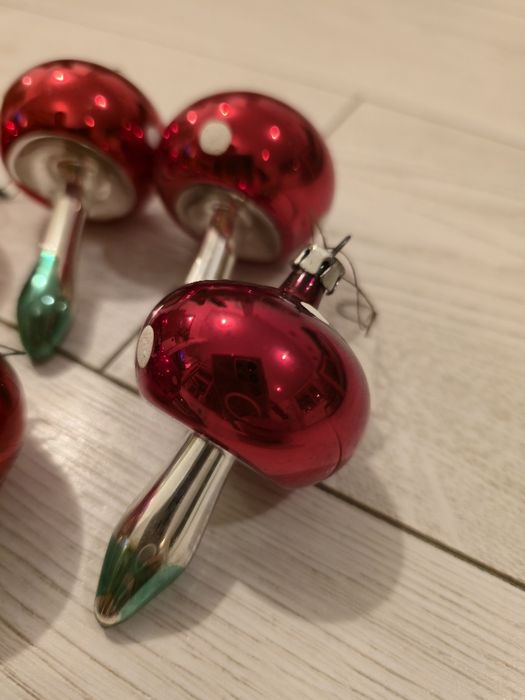 Bombki grzybki PRL 7 sztuk