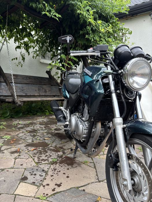 Продам мотоцикл CB500