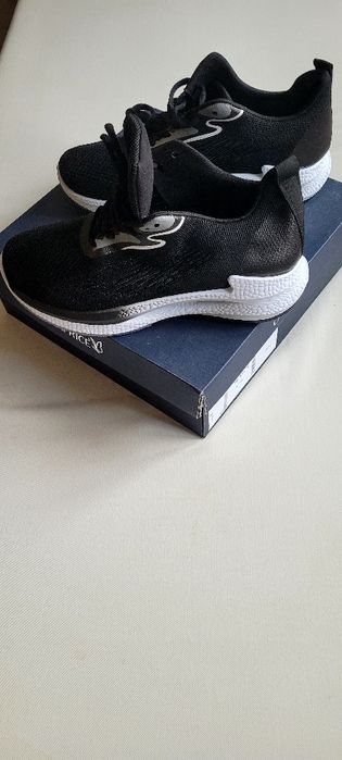 Nowe buty sneakersy roz 44