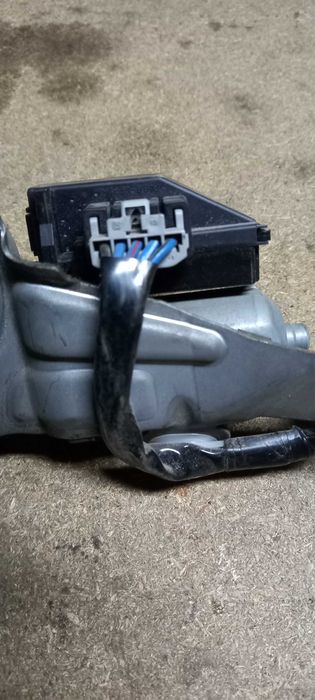 Моторчик стеклоочистилея задний Lexus RX350 2010-2015 год.