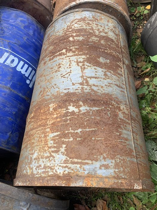 Еврокубы , бочки , канистры .