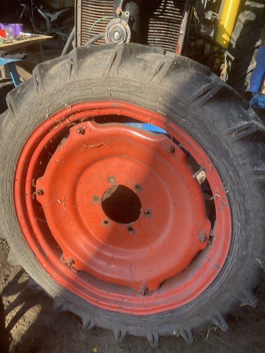 Колеса т-25 вживані