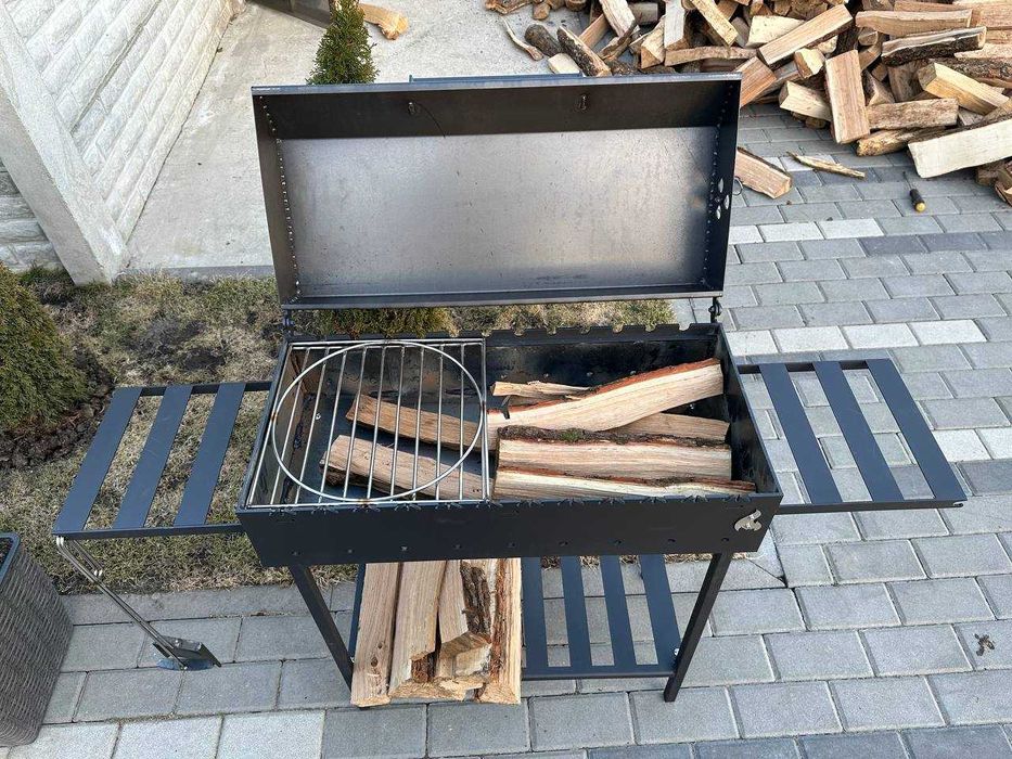 Мангал-барбекю 4 мм з кришкою на 12 шампурів