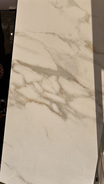 Biurko białe , blat spiek kwarcowy 100 cm