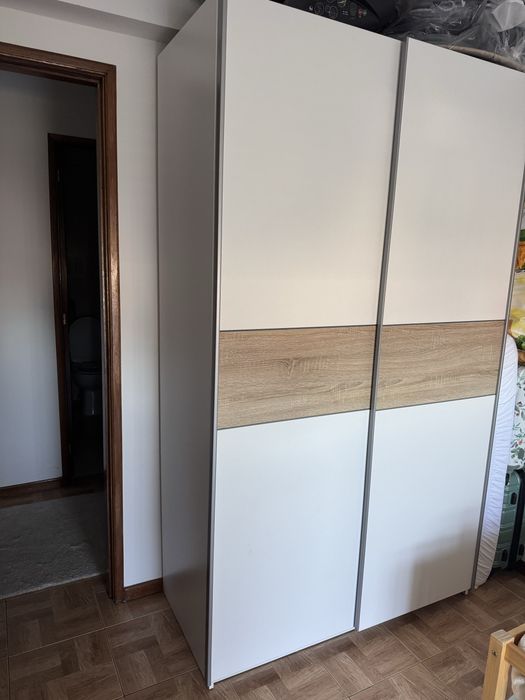 Vendo Roupeiro usado