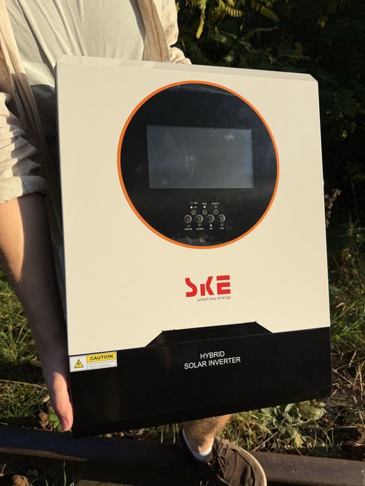 Інвертор SKE 10.2 кВт для бізнесу та будинку
