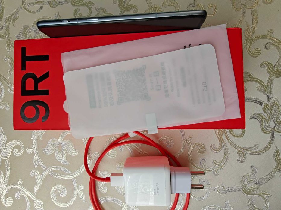 Телефон Oneplus 9rt global