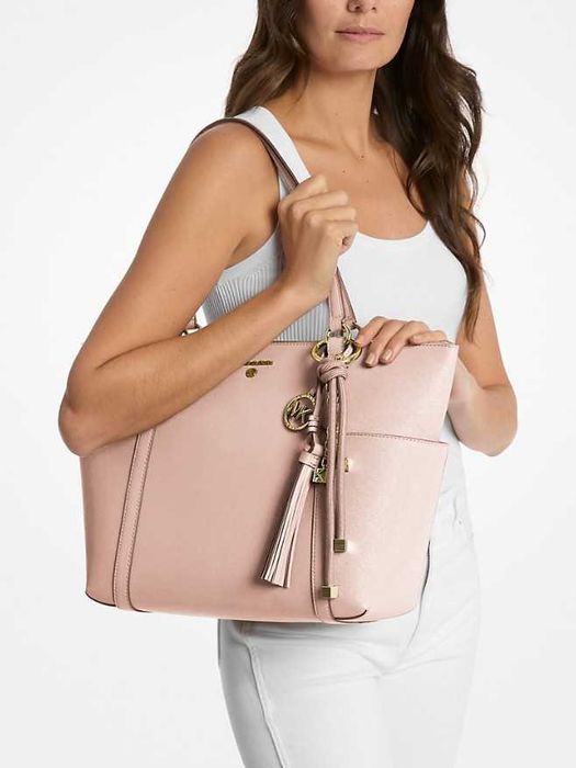 Torebka Michael Kors pudrowy róż Skóra